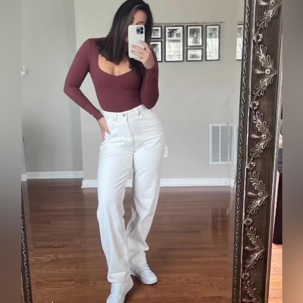 Cream high waisted jeans